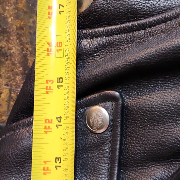 Harley Davidson Girls Medium jacket. - Picture 9 of 10